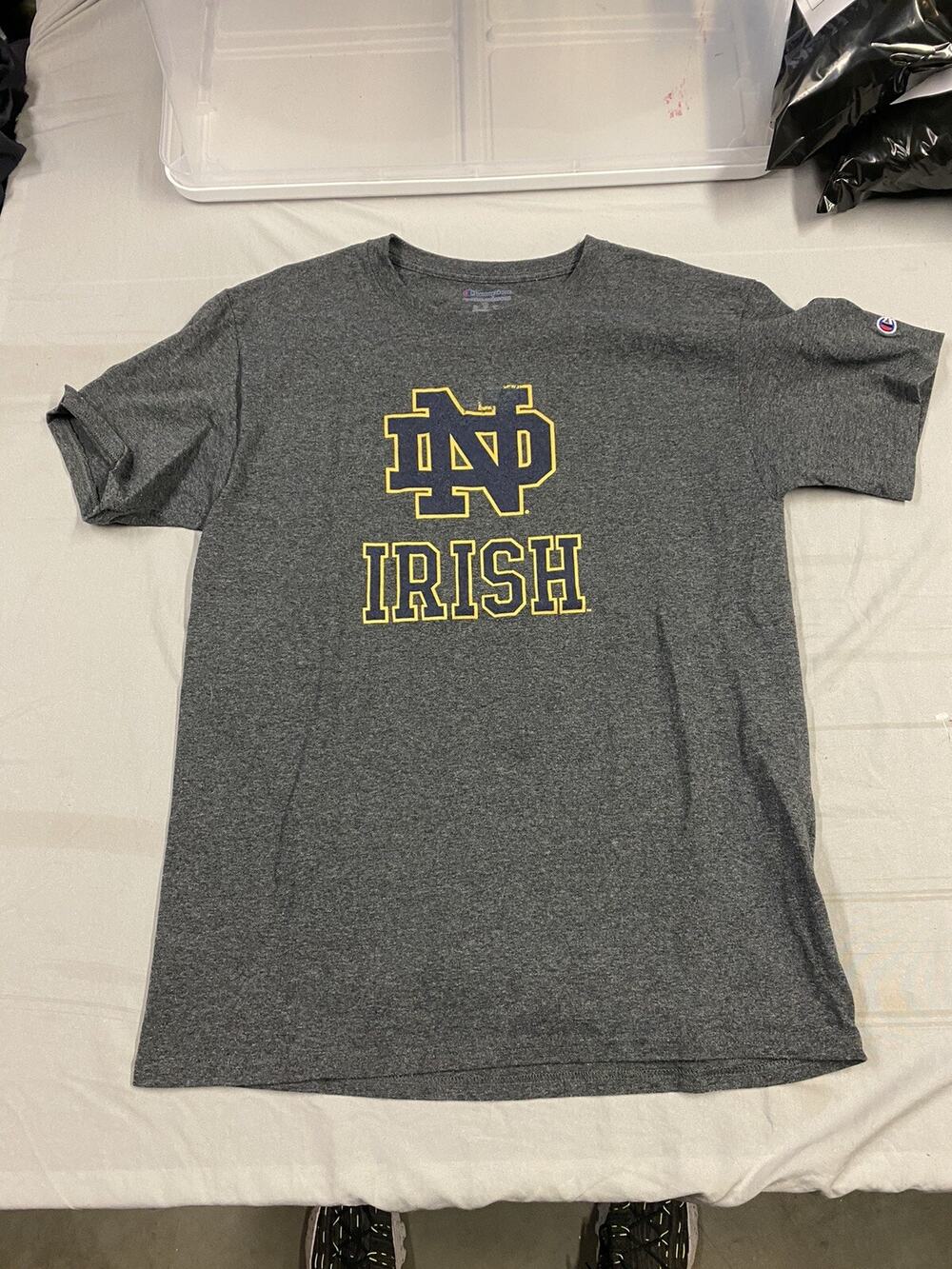Champion Notre Dame Fighting Irish Men's Short Sleeve T-shirt Medium Gray
